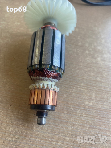 Ротор за перфоратор Девалт Dewalt D25013, снимка 3 - Резервни части за машини - 44856577