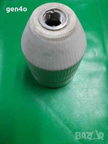 Фасунга А40 Голиат, снимка 1