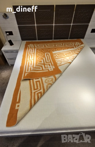 Ретро вълнени одеяла / кувертюри (140х180 см) – Оранжеви с орнаменти, снимка 6 - Олекотени завивки и одеяла - 52713625