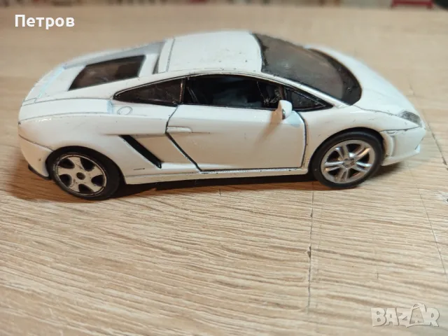 Lamborghini Galiardo 1:43, снимка 3 - Коли, камиони, мотори, писти - 47709988