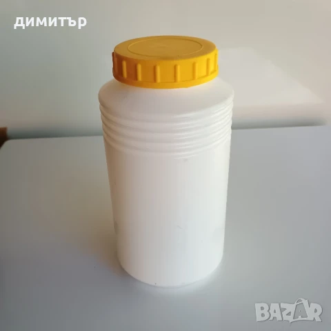 Буркан пластмасов!