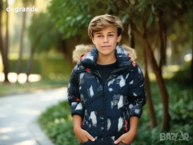 Детско юношеско зимно яке с качулка и силиконов пълнеж. Размери за 6 8 10 12 14 16г