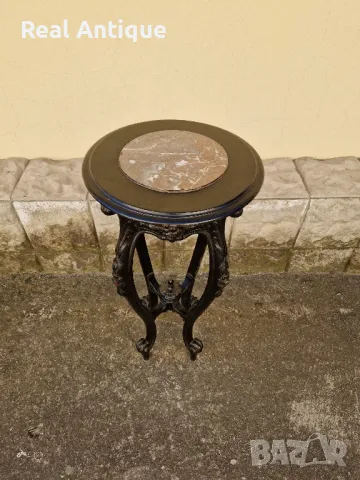 Красива антикварна дървена масичка с мраморен плот , снимка 2 - Антикварни и старинни предмети - 49063928