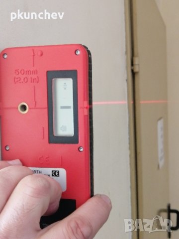 Лазерен нивелир WURTH CLL06 и Лазерен приемник WURTH LL-30, снимка 11 - Измервателни инструменти - 43567845