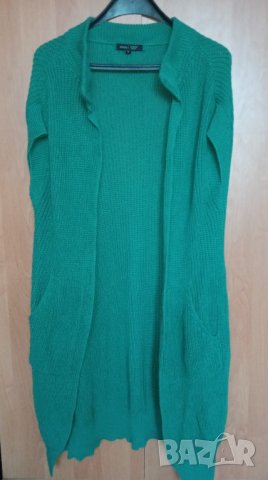Дълъг плетен зелен елек , снимка 1 - Елеци - 43657832