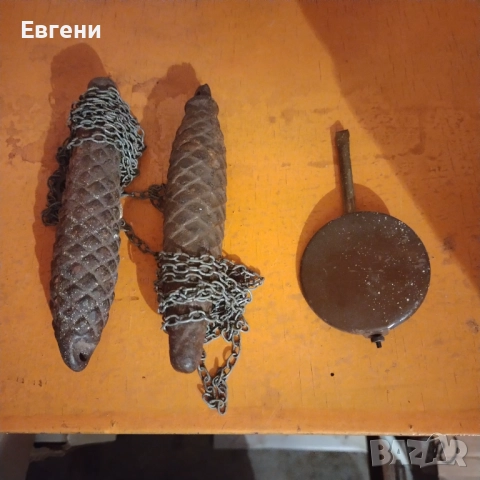 Махало и топузи за руски стенен часовник с кукувичка Маяк