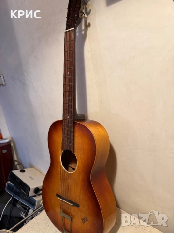 KLIRA 1063 Акустична китара около 1968 година, снимка 2 - Китари - 53359061