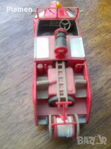 Макет на стар английски пожарен автомобил, снимка 5 - Колекции - 38545915