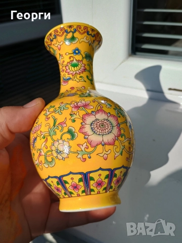 Керамична ваза-29, снимка 4 - Антикварни и старинни предмети - 52689014