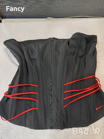 Дамски корсет Nike , снимка 2 - Спортни екипи - 52159260