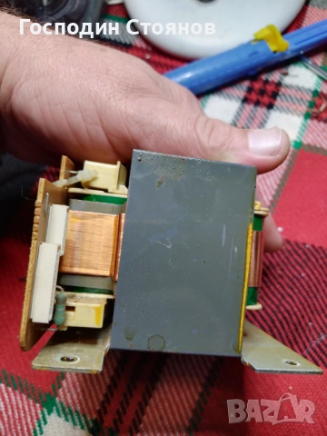 Трансформатор 2х30v, снимка 2 - Друга електроника - 53056654