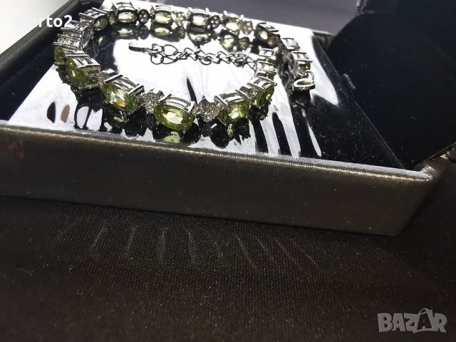  Елегантна сребърна 925 гривна с 17 Натурални Перидота и Циркони!, снимка 6 - Гривни - 40241647
