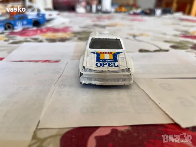 Английско Корги 1:43 Опел Манта, снимка 2 - Колекции - 50141367