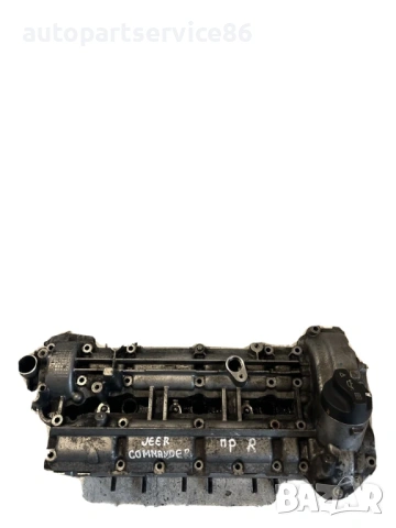 Дясна цилиндрова глава с разпределителни валове за Jeep Commander 3.0 CRD A6420108820