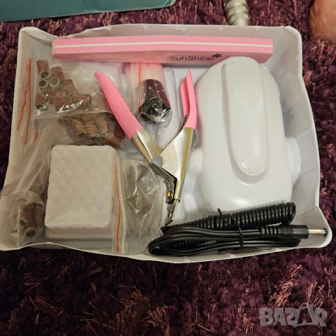 Пила сива, с много аксесоари, за сваляне на геллак, с гюлотина, снимка 3 - Продукти за маникюр - 50748512
