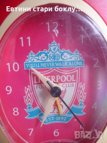 Liverpool Football Club – работещ часовник будилник, снимка 2 - Фен артикули - 53173887