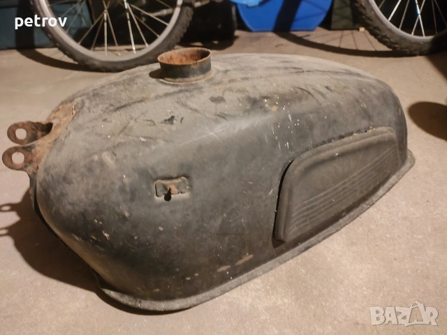 Ретро мотоциклетен резервоар., снимка 4 - Аксесоари и консумативи - 53181838