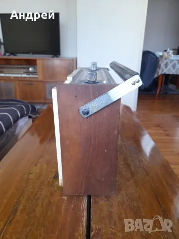 Старо радио,радиоприемник Рига,Riga 103, снимка 2 - Антикварни и старинни предмети - 49575729