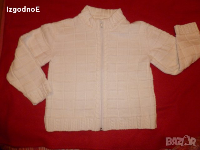 Детска плетена жилетка Българска, снимка 4 - Детски пуловери и жилетки - 27495872