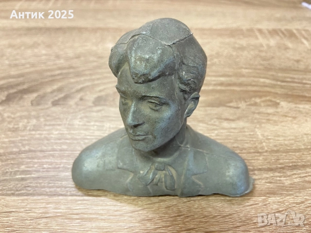 Бюст на Сергей Есенин, метал, снимка 6 - Антикварни и старинни предмети - 51511545