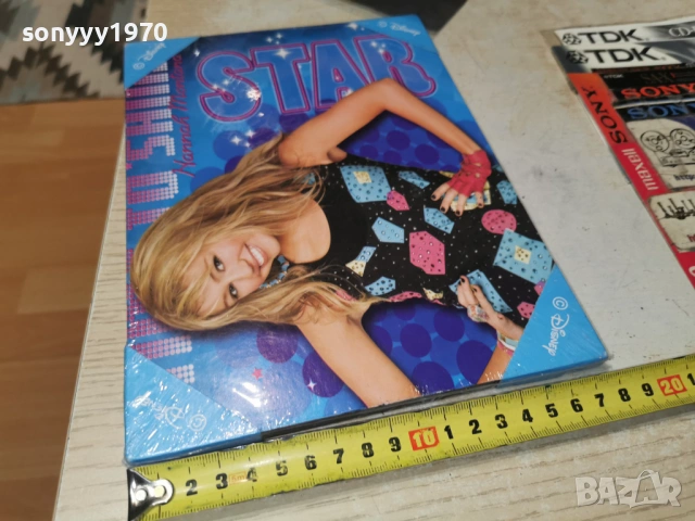 HANNAH MONTANA 1202261854, снимка 6 - Колекции - 53457435