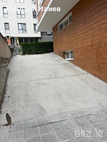 Двоен гараж в кв.Бриз, снимка 8 - Гаражи и паркоместа - 43957554