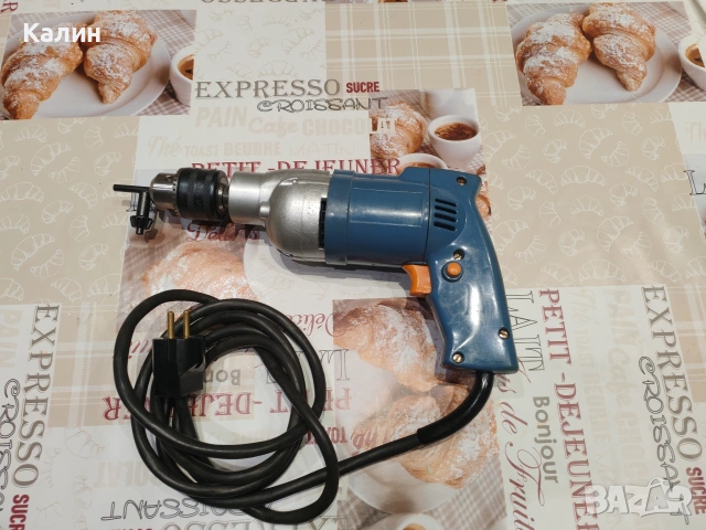 Елпром Б-13 едноскоростна бормашина.