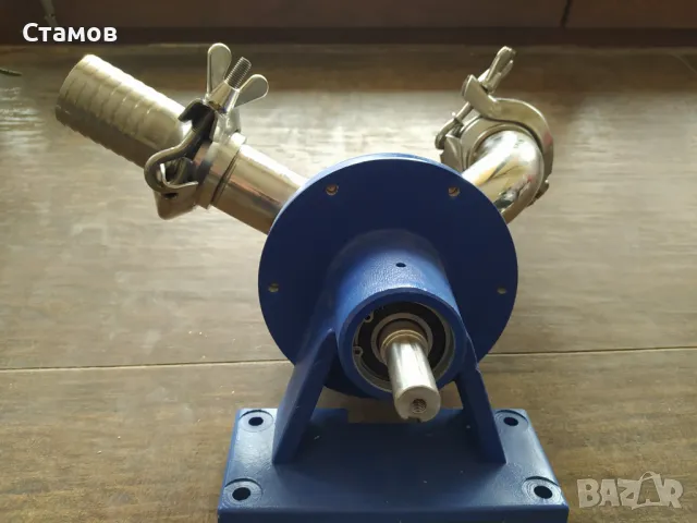 Продавам помпа БЕЗ ДВИГАТЕЛ