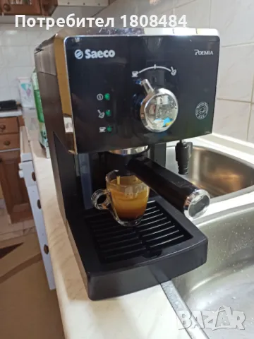 Кафемашина Саеко Поемия с ръкохватка с крема диск, работи отлично и прави хубаво кафе с каймак , снимка 3 - Кафемашини - 48621198