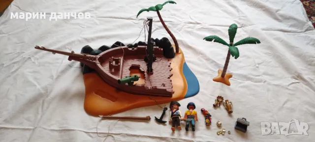 Playmobil pirates 3 сета единият непълен, снимка 2 - Конструктори - 50286813