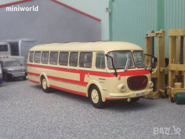 Skoda 706 RTO междуградски автобус - мащаб 1:72 на DeAgostini моделът е нов в блистер, снимка 1 - Колекции - 38743511