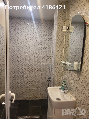 Продавам просторен 2 стаен апартамент в центъра, снимка 5 - Апартаменти - 51648503