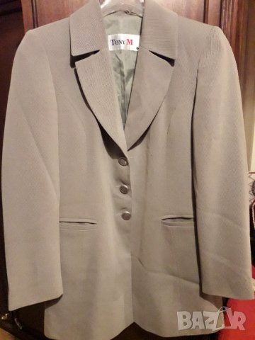 Дамско удължено и вталено сако сиворезидаво