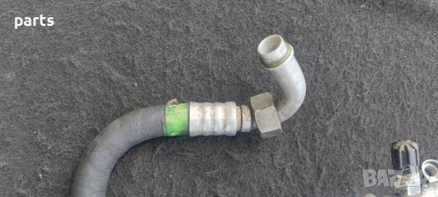 Климатичен Маркуч Мерцедес C180 W202 N, снимка 3 - Части - 43014436