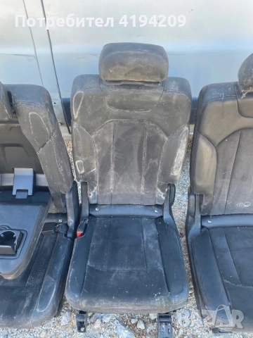Q7 задни седалки 2017 3 отделни, снимка 2 - Части - 51788710