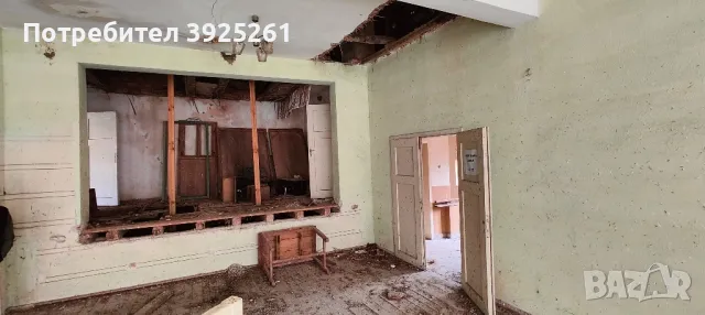Имот в продажба :двуетажна масивна сграда , снимка 7 - Къщи - 49729018