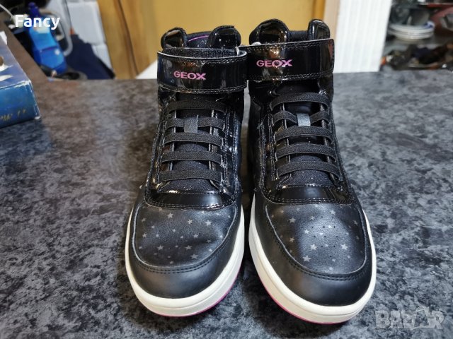 Страхотни дамски кецове Geox 38 номер , снимка 5 - Маратонки - 43078569