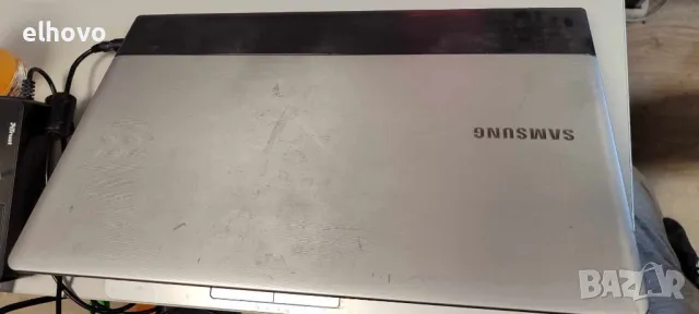 Лаптоп Samsung 300E, снимка 2 - Лаптопи за работа - 48798462