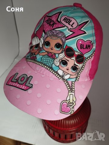 детска шапка лятна с козирка , с мотив лолитки -4-7 годин + подарък , снимка 2 - Шапки, шалове и ръкавици - 40132856