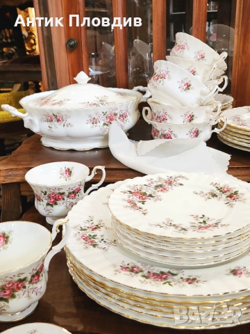 Порцеланов сервиз Royal Albert – Lavender Rose, 59 части, снимка 17 - Сервизи - 49101280