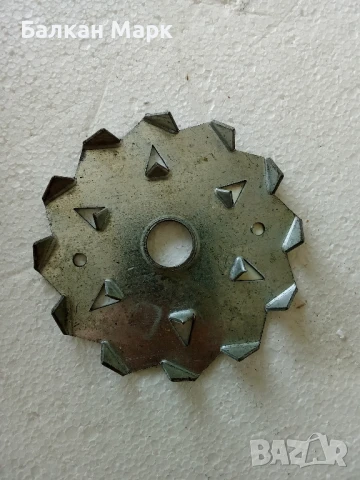 Връзка съединителна (булдог) за дървени греди – 95 мм, 10 броя 🔩