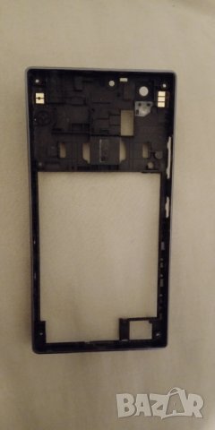 средна рамка Lenovo P70, снимка 1 - Резервни части за телефони - 27293847