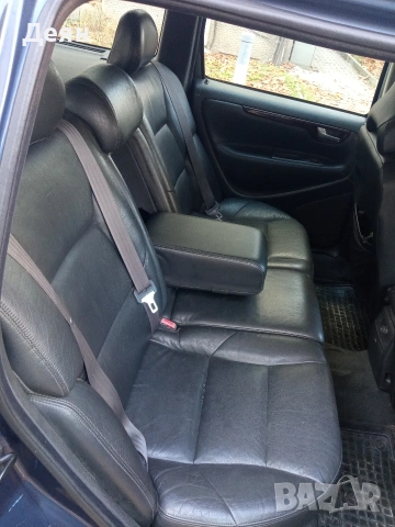 Volvo V 70 d5, снимка 4 - Автомобили и джипове - 53111489