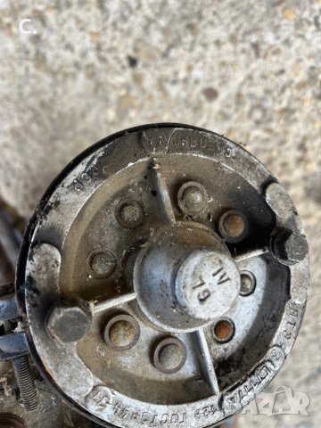 Части за Москвич .АЗЛК., снимка 18 - Части - 43611773