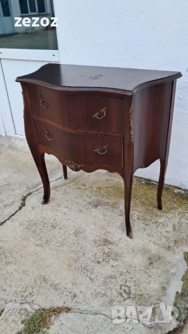 Шкаф скрин с високи крачета №25