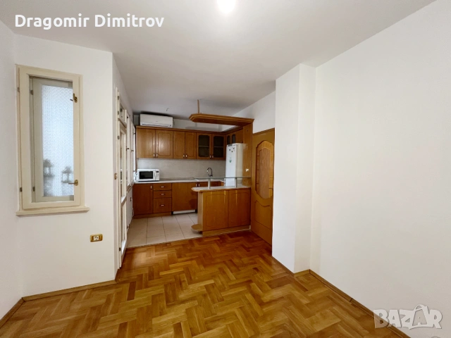 Тристаен тухлен апартамент в район Зимно кино Тракия , снимка 3 - Апартаменти - 53291844
