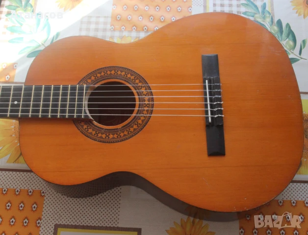 Две китари - малка " Пълдин" , голяма "Кремона", снимка 9 - Струнни инструменти - 50693835