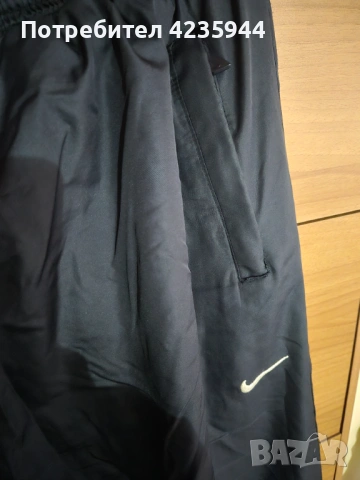 Nike оригинално долнище , снимка 2 - Спортни дрехи, екипи - 53213377