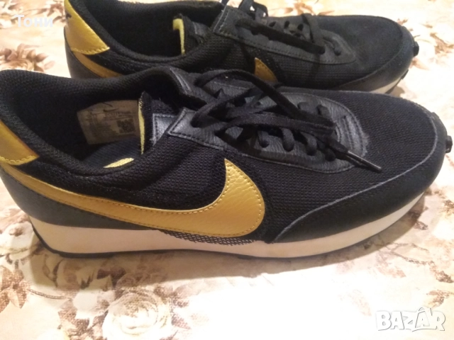 NIKE Оригинални Нови Дамски Маратонки от Естествена Кожа и Текстил 39 