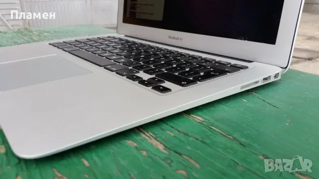 Apple MacBook Air 13.3 a1466 (early 2015) Intel i5-1,66 / 4GB / 128GB, снимка 6 - Лаптопи за работа - 49998465